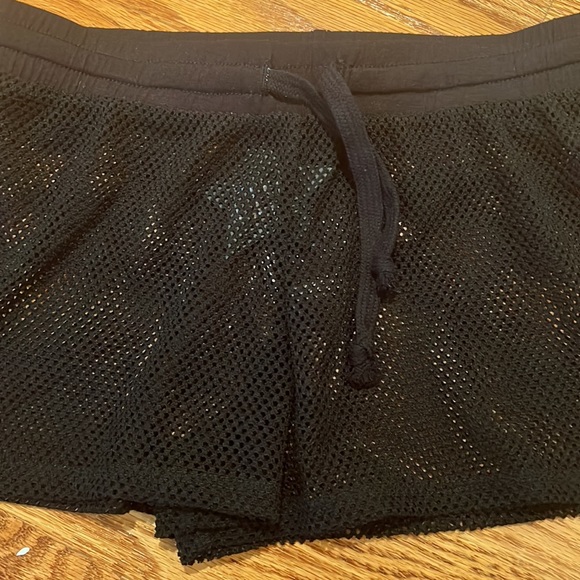 NWT PixieLane mesh shorts size 9/10 great for swim cover up - Picture 2 of 4